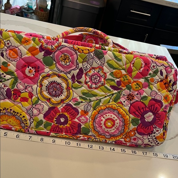 Vera Bradley in “Clementine Floral”Quilted Design Bag. Lots of Room with Strap. - Picture 6 of 12